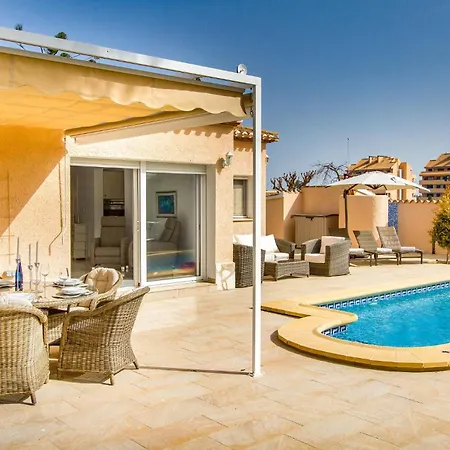 Holiday home Awesome In With Swimming Pool